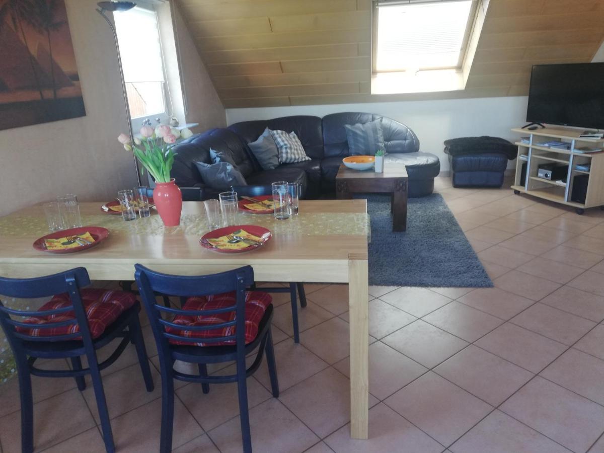 Anna - Neue Ferienwohnung Mit Blick Ins Gruene Ober-Abtsteinach Εξωτερικό φωτογραφία
