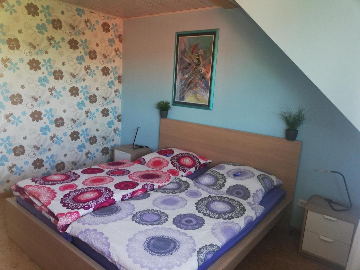 Anna - Neue Ferienwohnung Mit Blick Ins Gruene Ober-Abtsteinach Εξωτερικό φωτογραφία